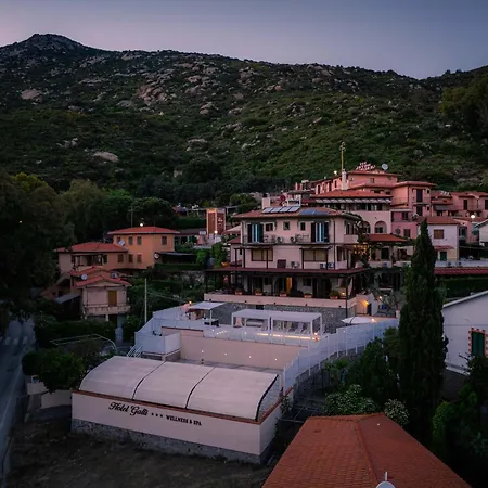 Hotel Galli - Wellness & - Parcheggio Gratuito Fetovaia
