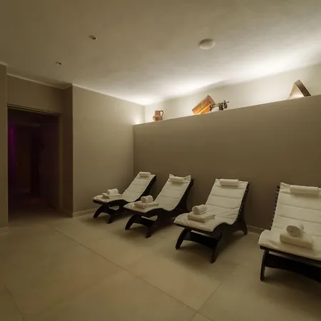 מלון Galli - Wellness & - Parcheggio Gratuito פטובאיה